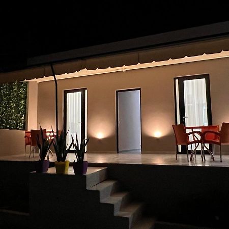 Mare Rooms Vlore Kanine Exterior photo