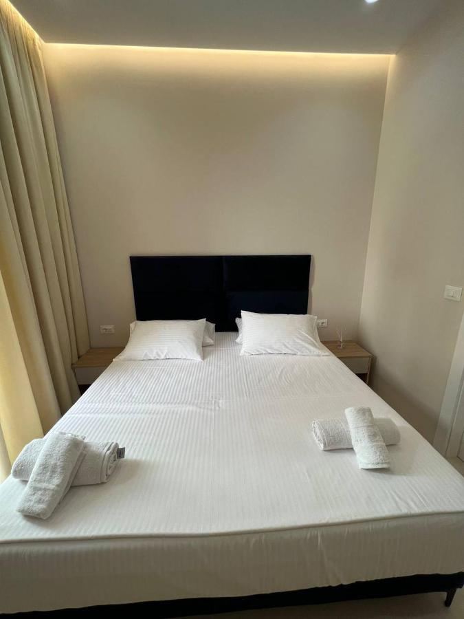 Mare Rooms Vlore Kanine Exterior photo