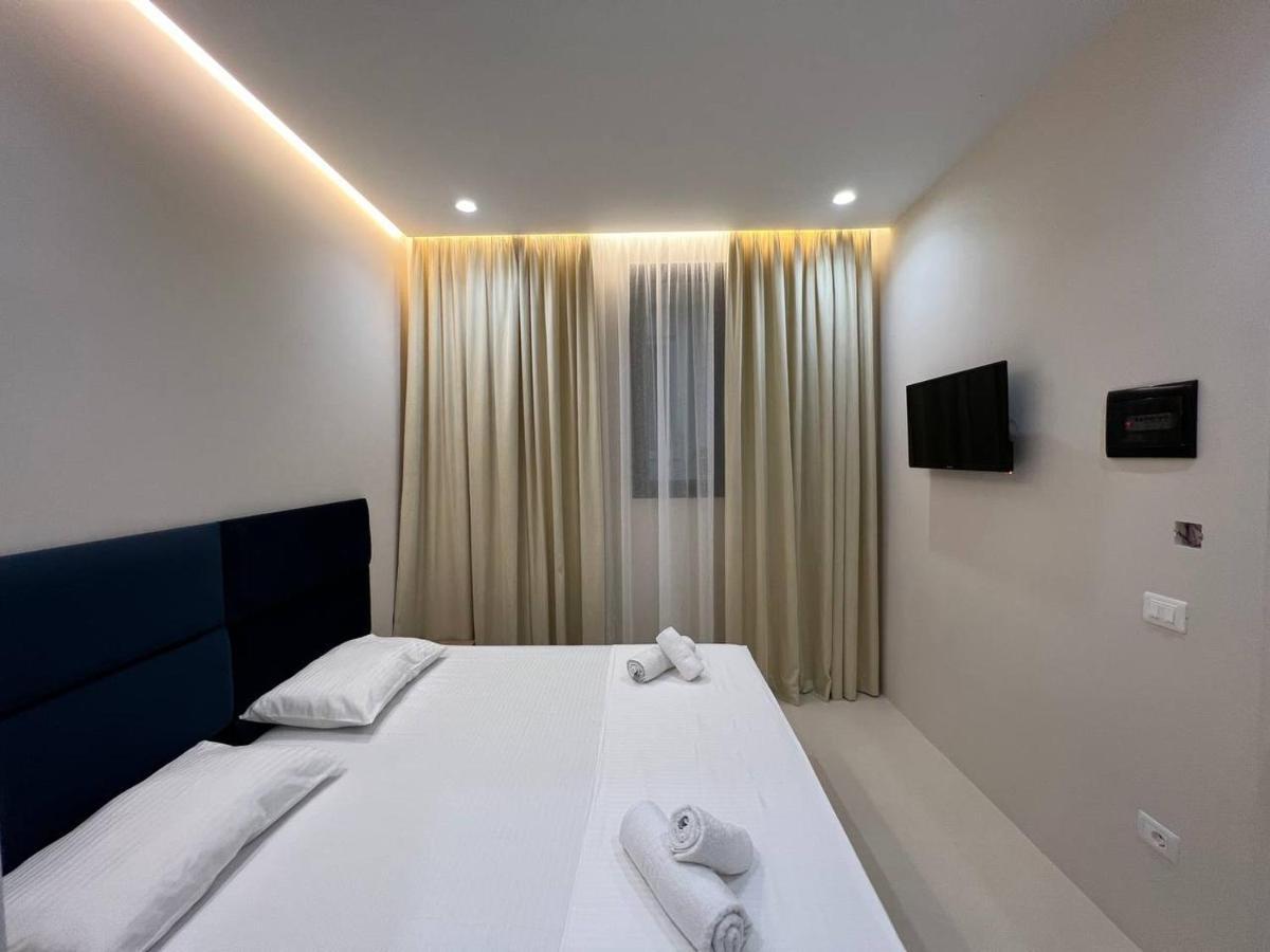 Mare Rooms Vlore Kanine Exterior photo